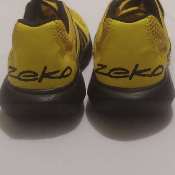 Unisex Zeko Yellow/black Ultra Lightweight Water resistant shoe women 10/men 8. - Picture 5 of 8